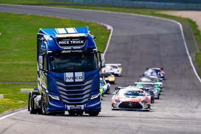 Trucks meet GT3 - das ADAC GT Masters fährt auch 2025 beim Truck GP