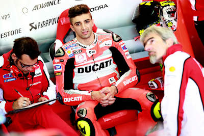 Andrea Iannone mit Ducati-Rennchef Gigi Dall'Igna