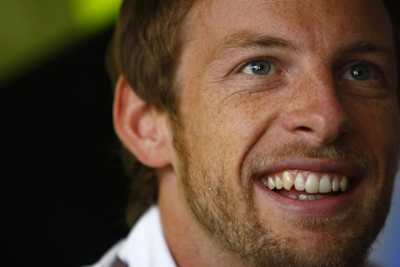 Button bleibt Pokerface im Transfer-Geschäft.