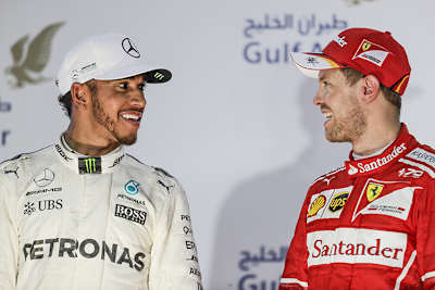 Lewis Hamilton und Sebastian Vettel nach dem Bahrain-GP 2017