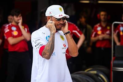 Lewis Hamilton muss den Ball etwas flacher halten, findet Ralf Schumacher