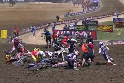 Ken Roczen war in Highpoint in einen Massencrash verwickelt
