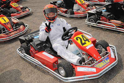 Bradl: Auch sie standen lange im Regen