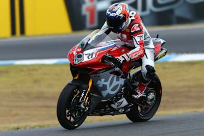 Selbst gegen die Evo-Bikes tut sich die MV Agusta F4RR schwer