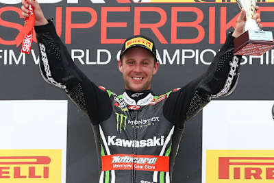 Jubelt schon wieder für Kawasaki: Jonathan Rea gewinnt Lauf 1 in Thailand