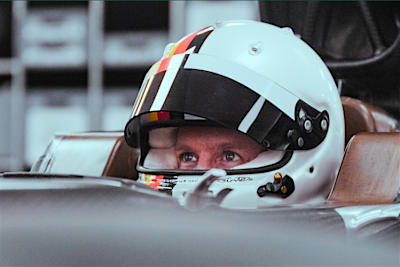 Sebastian Vettel bei der Sitzprobe