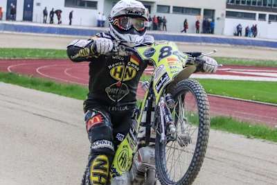 Martin Smolinski siegte in Dingolfing