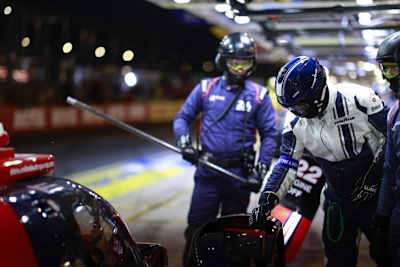 Boxenstopp bei einem LMP2 in Le Mans