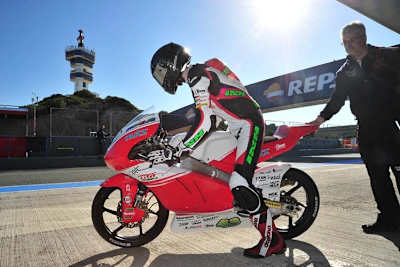 Luca Grünwald geht beim Jerez-Test auf Zeitenjagd