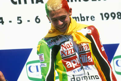 Valentino Rossi war schon 1998 als bunter Hund bekannt