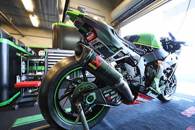 Der Kawasaki ZX-10RR fehlt es an Topspeed