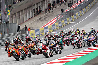 Remy Gardner führt beim GP der Steiermark auf der Kalex des Red Bull-Ajo-Teams