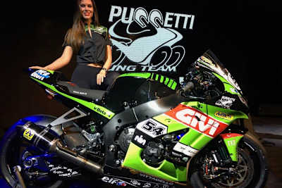 Die Kawasaki ZX-10RR von Toprak Razgatlioglu ähnelt den Werksmotorrädern