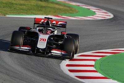 Kevin Magnussen beim ersten Barcelona-Test