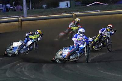 Die beiden Teams fuhren auf Augenhöhe