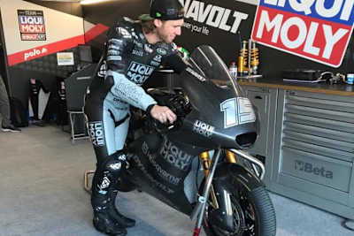 Darryn Binder testete als Moto2-Rookie noch im November