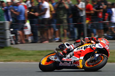 Red Bull bleibt Co-Sponsor beim Repsol-Honda-Team