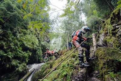 Irgendwann kann selbst Manuel Lettenbichler nicht mehr fahren