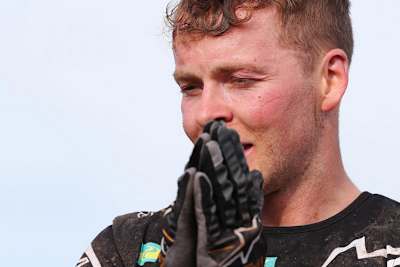 Romain Febvre fällt wegen Knieproblemen aus