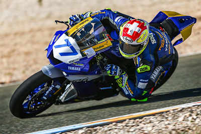 Domi Aegerter zum ersten Mal auf der Yamaha R6 von Ten Kate Racing