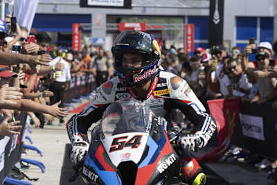 Mit Startnummer 54 wurde Toprak Razgatlioglu bekannt