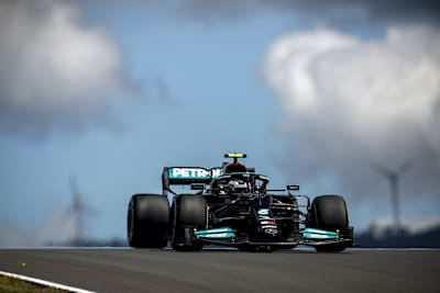 Valtteri Bottas drehte im ersten freien Training in Portugal die schnellste Runde