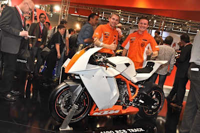 Martin Bauer und Stefan Nebel bei der KTM-Pressekonferenz