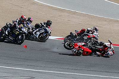 In Laguna Seca stürzte Alvaro Bautista zum fünften Mal in Folge