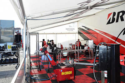 Bei Bridgestone werden in dieser Saison nicht weniger als 25 Fahrer betreut