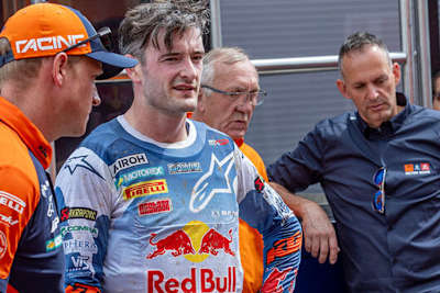 Jeffrey Herlings in Loket