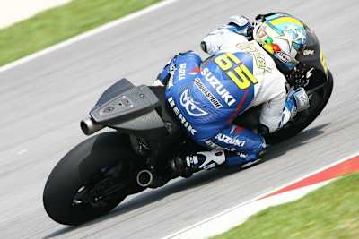 Capirossi: die neue Suzuki GSV-R 800 ist schnell.