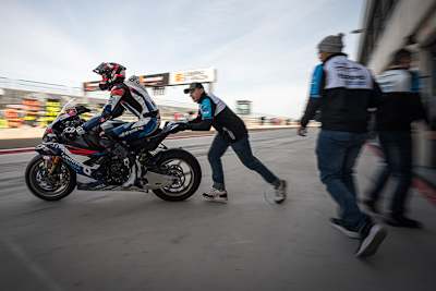 BMW braucht mehr Zeit auf der Rennstrecke