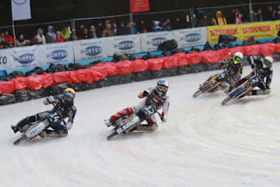 Im Finale, von links: Koivula, Zorn, Niedermaier und Olsen