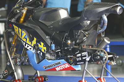 Suzuki GSV-R 800, Sepang 2010: Neuer V4-Motor