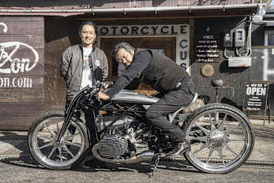 Yuichi Yoshizawa und Yoshikazu Ueda von Custom Works Zon präsentieren die Departed - mit 1800er Boxermotor? 