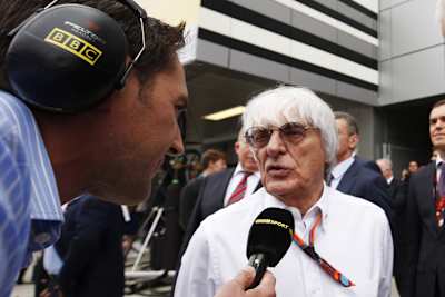 Bernie Ecclestone bei einem BBC-Interview in Sotschi