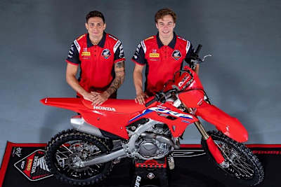 Henry Jacobi (re.) mit Teamkollege Ivo Monticelli