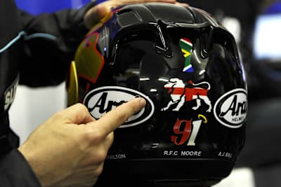 Der sehr englische neue Helm von Leon Haslam