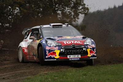 Loeb liegt nach Hirvonens Pech auf Titelkurs