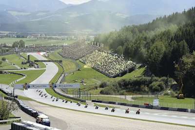 Auf den Tribünen am Red Bull Ring herrscht eine ganz besondere MotoGP-Atmosphäre