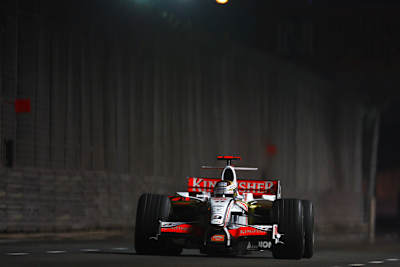 Adrian Sutil auf dem Stadtkurs von Singapur
