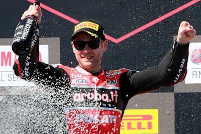 Alvaro Bautista gewann zum Saisonauftakt alle drei Rennen überlegen