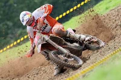 David Knight ist der neue BEC-Champion