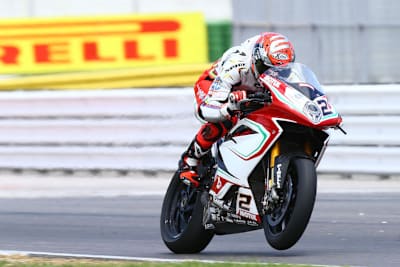 Leon Camier will die MV Agusta F4 nach ganz vorne bringen