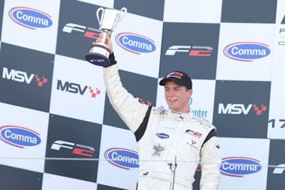 Champion Dean Stoneman