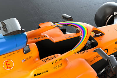 Das Regenbogenlogo auf dem McLaren
