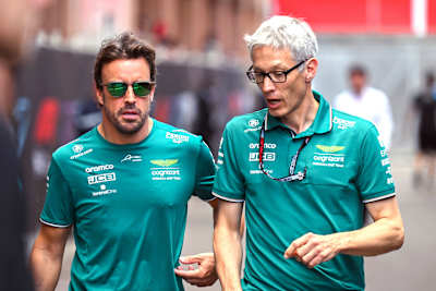 Fernando Alonso und Mike Krack