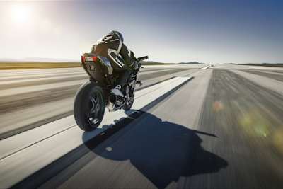 Kawasaki H2R: Topspeed, bei dem nicht nur Flugzeuge längst abheben