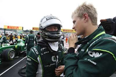 Unter Druck: Das Caterham-Duo Kamui Kobayashi und Marcus Ericsson (re.)