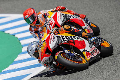 Pol Espargaró vor Marc Márquez